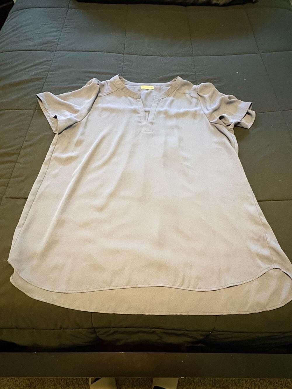 Pleione Women's Short Sleeve V-Neck Tunic Blouse